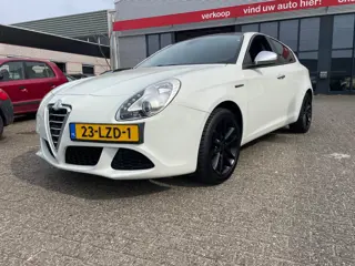 Alfa Romeo Giulietta 1.4 T Progression zeer nette auto
