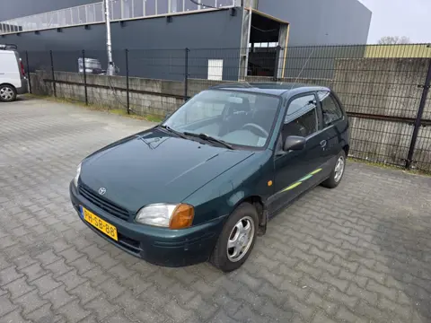 Toyota Starlet 1.3-16V 1996 apk 9-26 stuurbekrachtiging