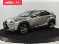 Lexus NX 300h AWD Luxury Line | Schuifdak | Leder |  Stoelverwarming | Camera | Navigatie | Full LED