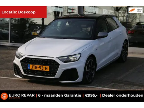 Audi A1 SPORTBACK 40 TFSI S Line edition one