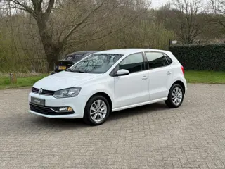 Volkswagen Polo 1.0 High Line NAVI I STOELVER. I PDC I WEINIG KM I NWE APK