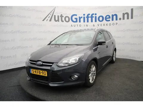 Ford FOCUS Wagon 1.0 EcoBoost Titanium nette station met trekhaak