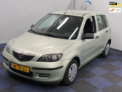 Mazda 2 1.4 Touring / RIJDT SCHAKELT GOED / AIRCO / NETTE AUTO