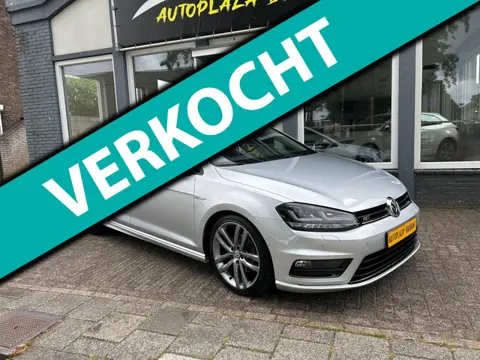 Volkswagen Golf 1.4 TSI R-LINE / NAVI / XENON / CRUISE