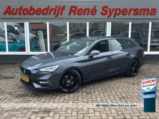 SEAT Leon Sportstourer 1.5 TSI FR Launch Edition | Uitklapbare Trekhaak | Sfeerverlichting | Apple C