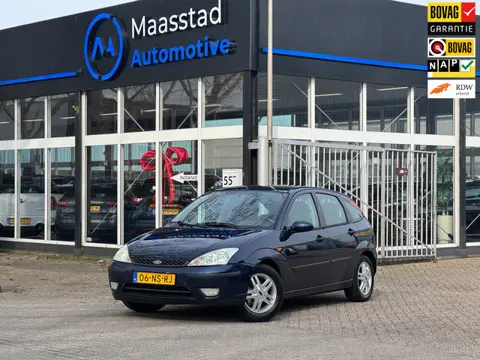 Ford Focus 1.6-16V Trend comfortabel en betrouwbaar NWE APK