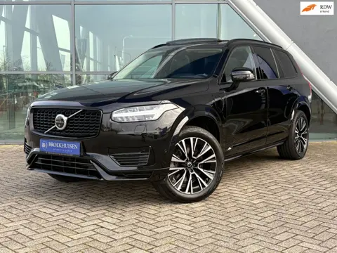 Volvo XC90 2.0 T8 Recharge AWD Plus Dark 455pk Luchtvering / Panoramadak / Stoelventilatie