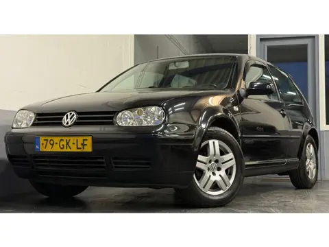 Volkswagen Golf 1.6-16V Highline|NAP|NweAPK|147DKM!|NweDBRiem|Airco|Cruise|Trekhaak|Bluetooth|
