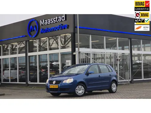 Volkswagen Polo 1.4-16V Optive lage Kms Airco Cruise Trekhaak