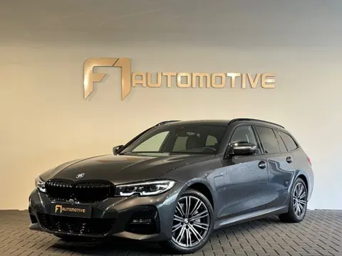 BMW 3-serie Touring 330e M Sport Keyless|HuD|Memory|Trekhaak