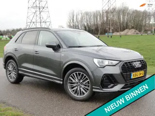 Audi Q3 45 TFSI e S-line Full LED I NAVIG I PANO I LEER