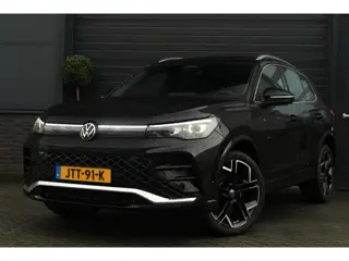 Volkswagen Tiguan 2.0 TSI 4Motion R-line Elegance | Panoramadak | Trekhaak | HUD | ACC | DCC | 360 C