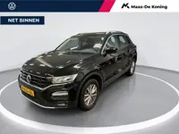 Volkswagen T-Roc 1.5 TSI 150pk DSG Style Business · Camera · Apple/Android Car Play · Navigatie · Tr