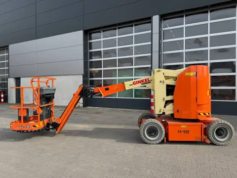 JLG E 300 AJP (bj 2015)
