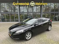 Volvo V40 2.0 T2 Kinetic | BLUETOOTH | CLIMA | CRUISE | PDC | STOELVERW. | TREKHAAK 1500KG