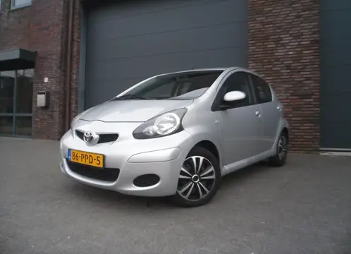 Toyota Aygo 1.0-12V Comfort 5 Drs 76d KM Nap Airco