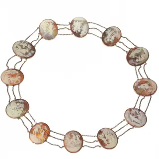 Victorian Cameo Necklace, Circa 1860  A Grand Tour Masterpiece in Gold