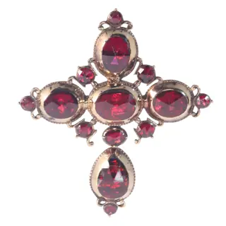 1810 Empire Gold: The Symbolism of a Garnet Cross