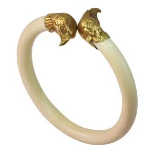 Eagle's Majesty: An Ornate Victorian Bangle