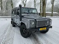 Land Rover Defender 110 2.4 TD SW 7-zits