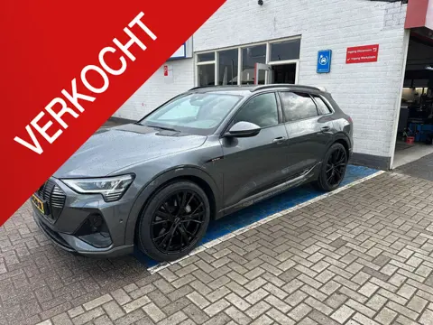 Audi e-tron e-tron 50 quattro Launch edition Black Rijklaarprijs! Panodak!