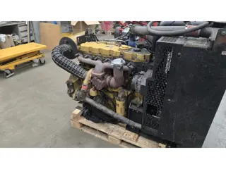 Caterpillar C6.6 (bj 2012)