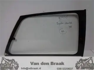 Toyota Starlet 3 deurs 1990-1996 Zijruit rechts achter