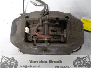 Porsche Boxster 1996-2004 Remklauw links voor