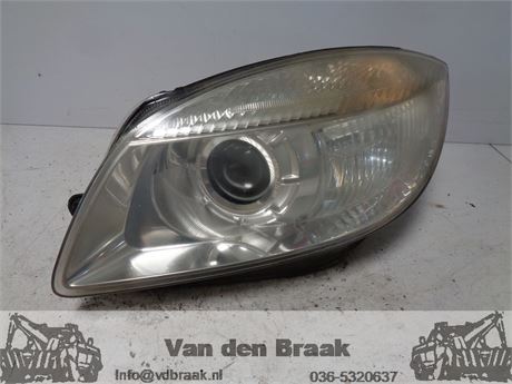 Skoda Fabia Combi 2010-2015 Koplamp links