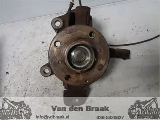 Citroen C1 2005-2014 Fusee links voor