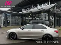 Mercedes-Benz A-klasse 250 4MATIC Premium Plus AMG Pano matrix LED 19-inch Burmester ACC Keyless 360