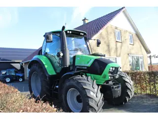 Deutz AGROTRON 6140.4 (bj 2016)