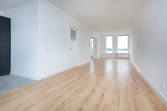 Woning aan de Prins Bernhardkade te Rotterdam