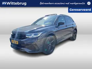 Volkswagen Tiguan 1.5 TSI 150PK R-Line Business+ / Panoramadak / Black Style / 19" LMV / Carplay / C