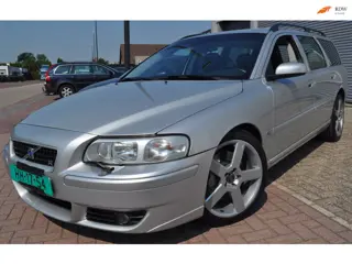 Volvo V70 2.5 R Facelift 6 gear autom, netto € 16.325