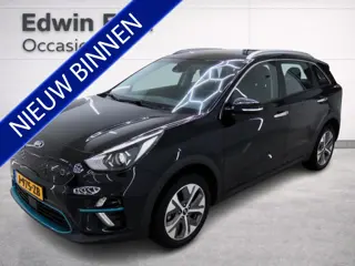 Kia e-Niro DynamicLine 64 kWh 3-Fase | Leder/Stof | Andriod Auto | Apple carplay