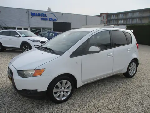 Mitsubishi Colt 1.3 Intro Edition