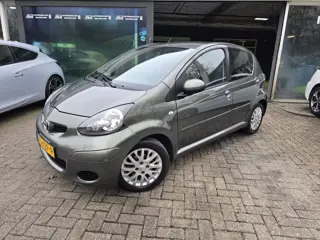 Toyota Aygo 1.0-12V Aspiration Green | 2E EIGENAAR | 12MND GARANTIE | AIRCO | ELEC RAMEN | LMV |