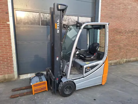 Still Heftruck RX20-18 triplo sideshift en 4e functie (0005)