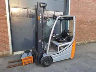 Still Heftruck RX20-18 triplo sideshift en 4e functie (0005)