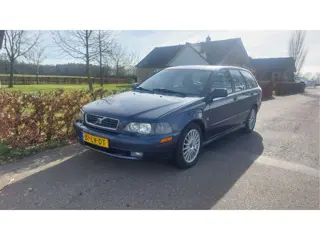 Volvo V40 1.8 Europa CLIMA BJ 2003 (bj 2003)