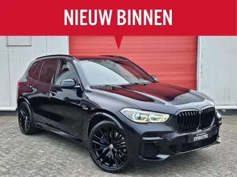 BMW X5 xDrive45e M-sport | Achterasbesturing | Trekhaak | Luchtvering