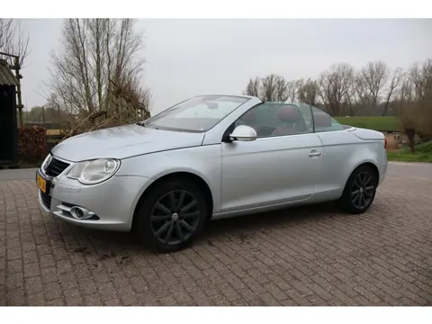 Volkswagen Eos 2.0-16v FSI