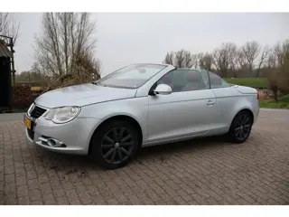 Volkswagen Eos 2.0-16v FSI