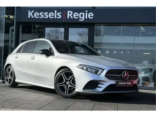 Mercedes-Benz A-Klasse 200 AMG Night Pano Ambient Keyless Camera Bliss Stoelverwarming