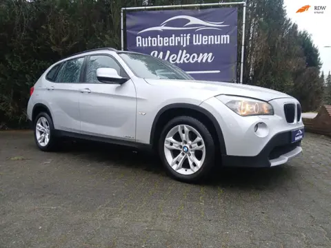 BMW X1 SDrive18i Executive, NAVI, Xenon, Stoelverw., LM velgen, PDC, enz.