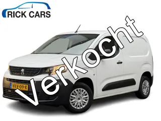Peugeot Partner 1.2 PureTech 111PK Benzine Premium CarPlay/cruice control/navi