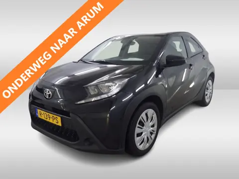 Toyota Aygo X 1.0 VVT-i MT Play CAMERA | BT-TEL | AIRCO