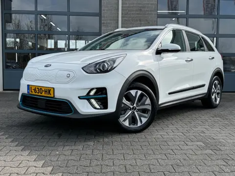 Kia e-Niro DynamicLine 39 kWh |PARKEERCAMERA|NAVI|SOH 100%|
