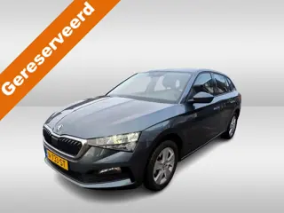 Škoda Scala 1.0 TSI Ambition Appel Carplay, Android auto / LED verlichting / Airco / LM velgen / Cru